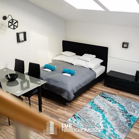 Apartament Manhattan Мєлєц Екстер'єр фото