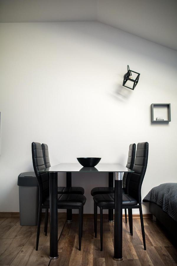 Apartament Manhattan Мєлєц Екстер'єр фото